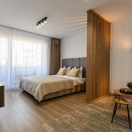 Sb Nest * Brasov